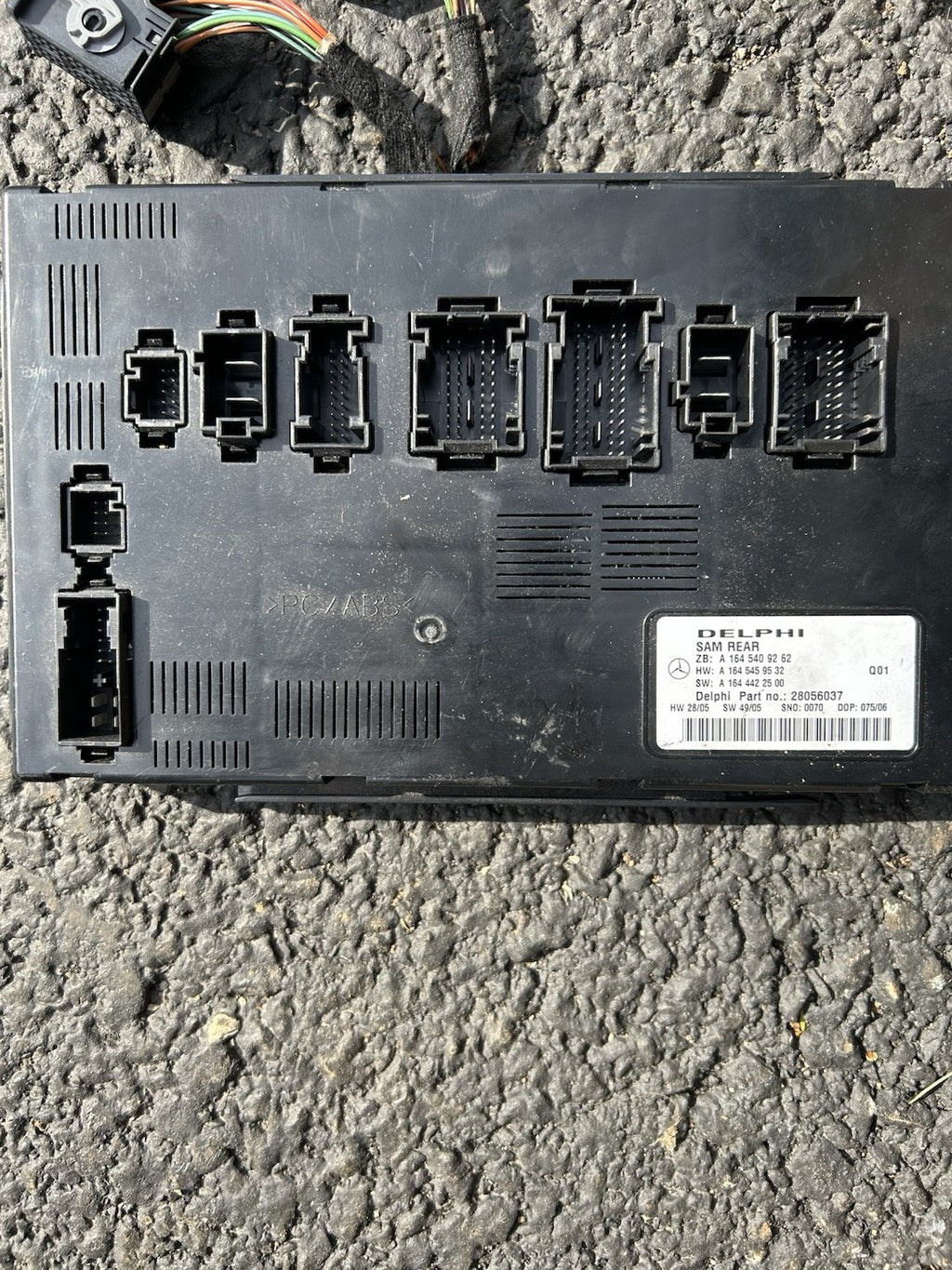 06-12 MERCEDES GL450 R500 R320 ML350 REAR SAM CONTROL MODULE A1645409262