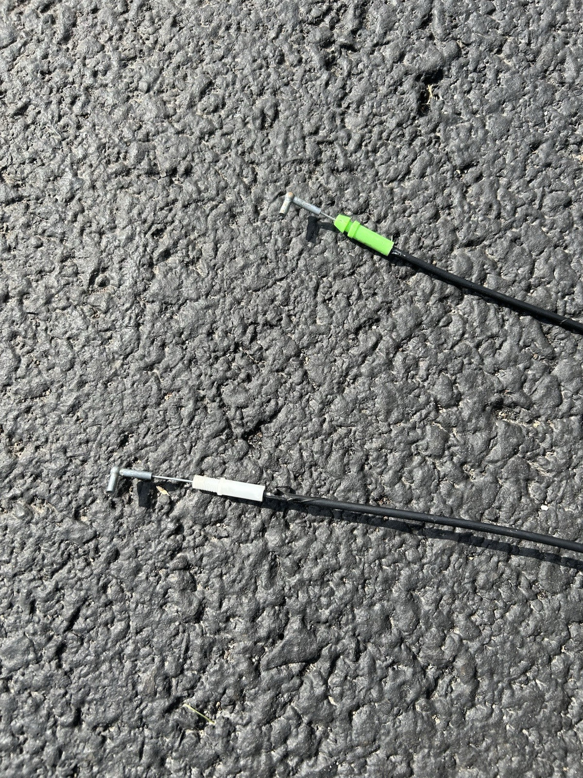 2000-2003 TOYOTA TUNDRA DOOR LATCH LOCK ACTUATOR POWER FRONT Right Passenger OEM