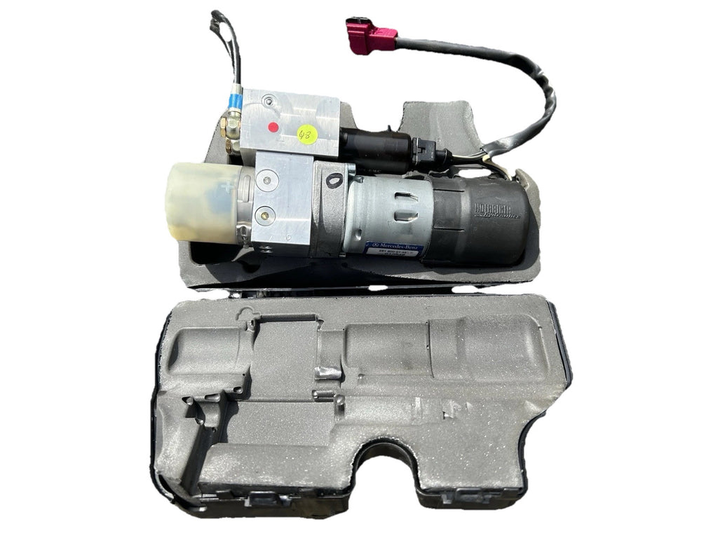 2006-2012 Mercedes R350 Trunk Lid Hydraulic Pump Motor Cylinder A2518000148 OEM
