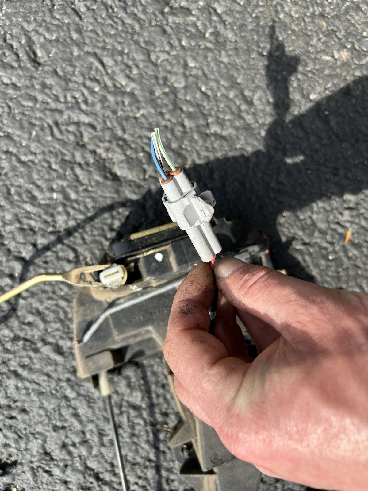 2000-2003 TOYOTA TUNDRA DOOR LATCH LOCK ACTUATOR POWER FRONT LEFT DRIVER OEM