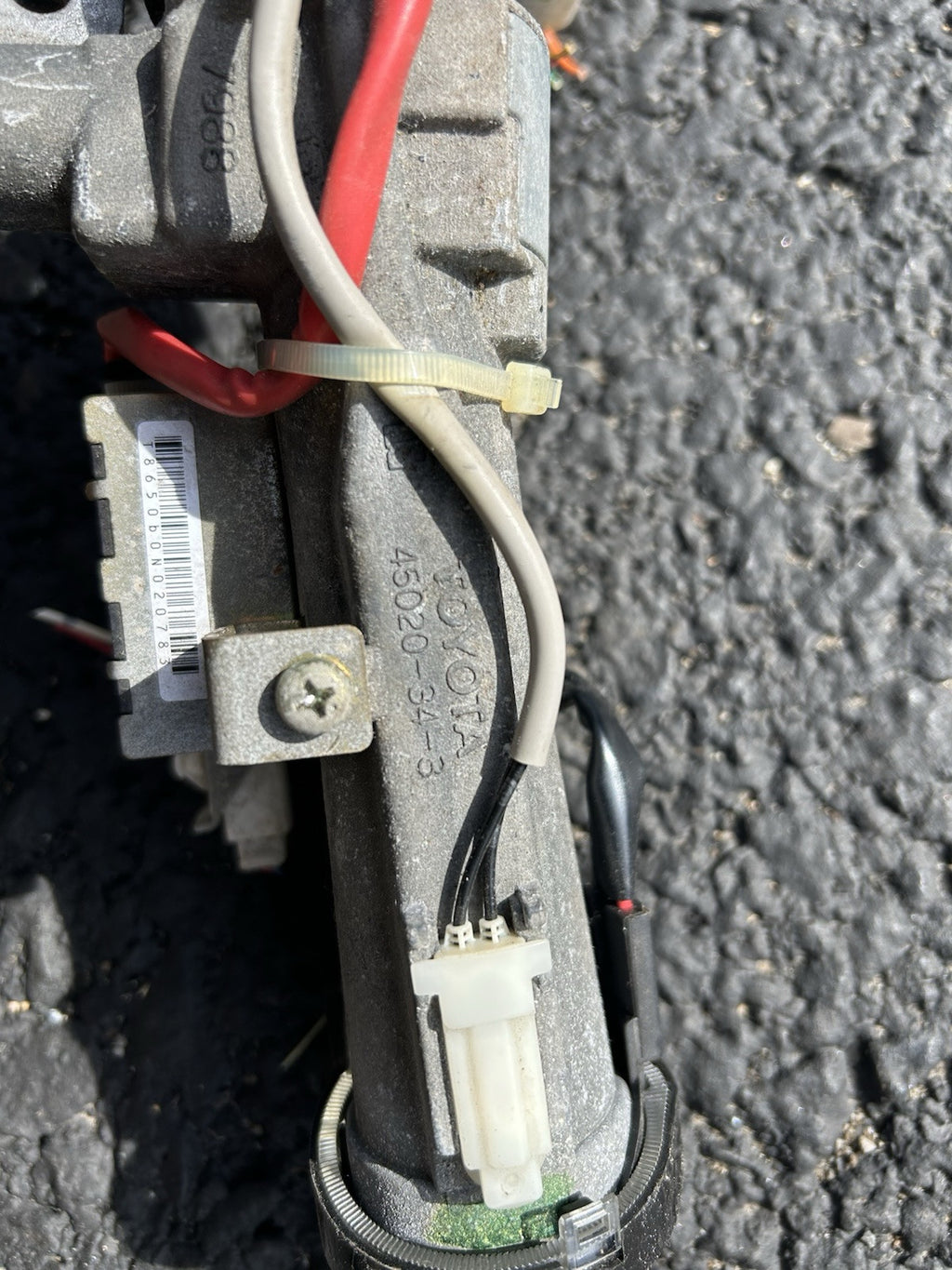 2001-2007 Toyota Sequoia Steering Column Ignition Switch with Key