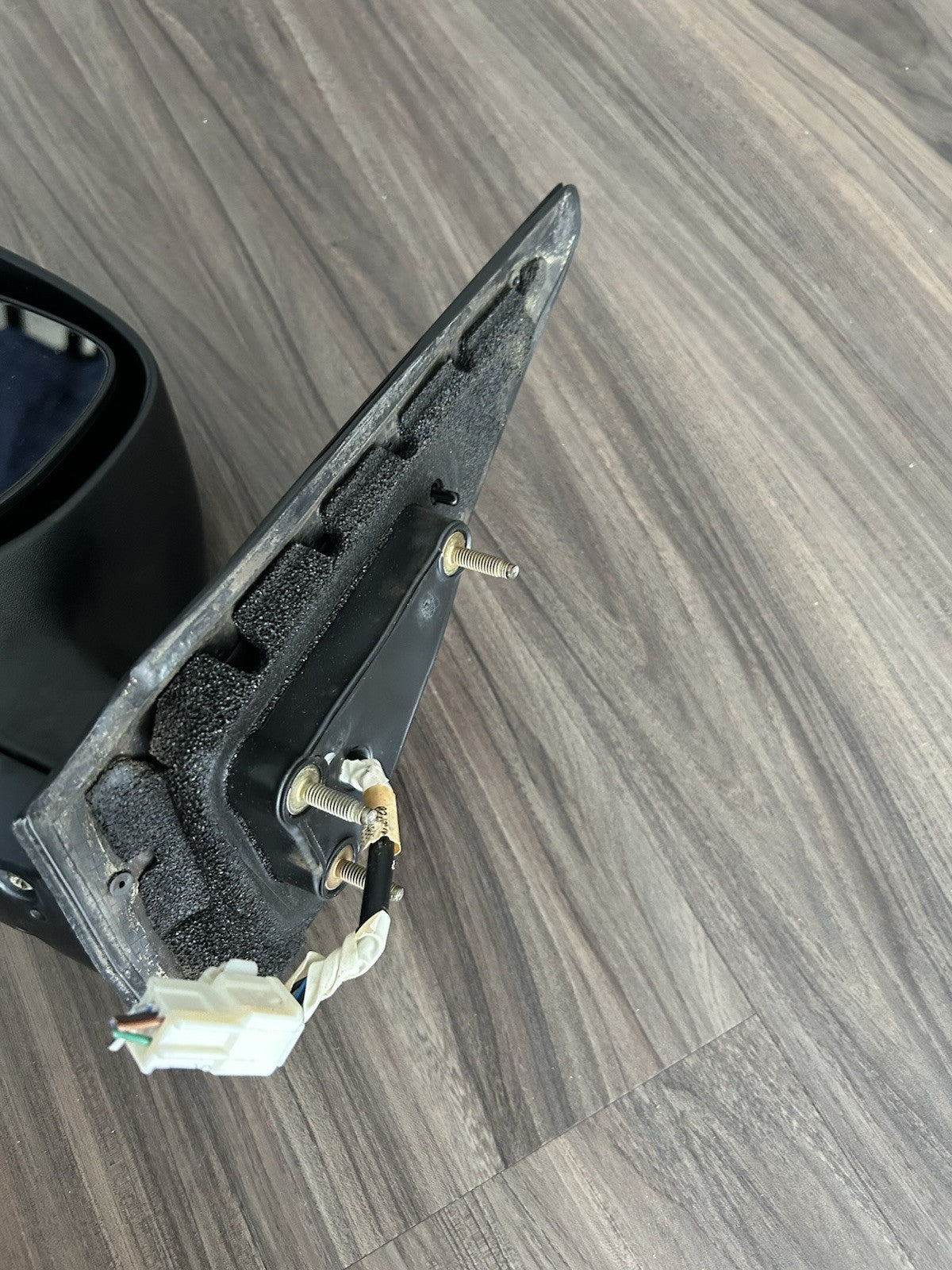 2001-2007 Toyota Sequoia Left Driver  Side View Mirror OEM Colour 1D6