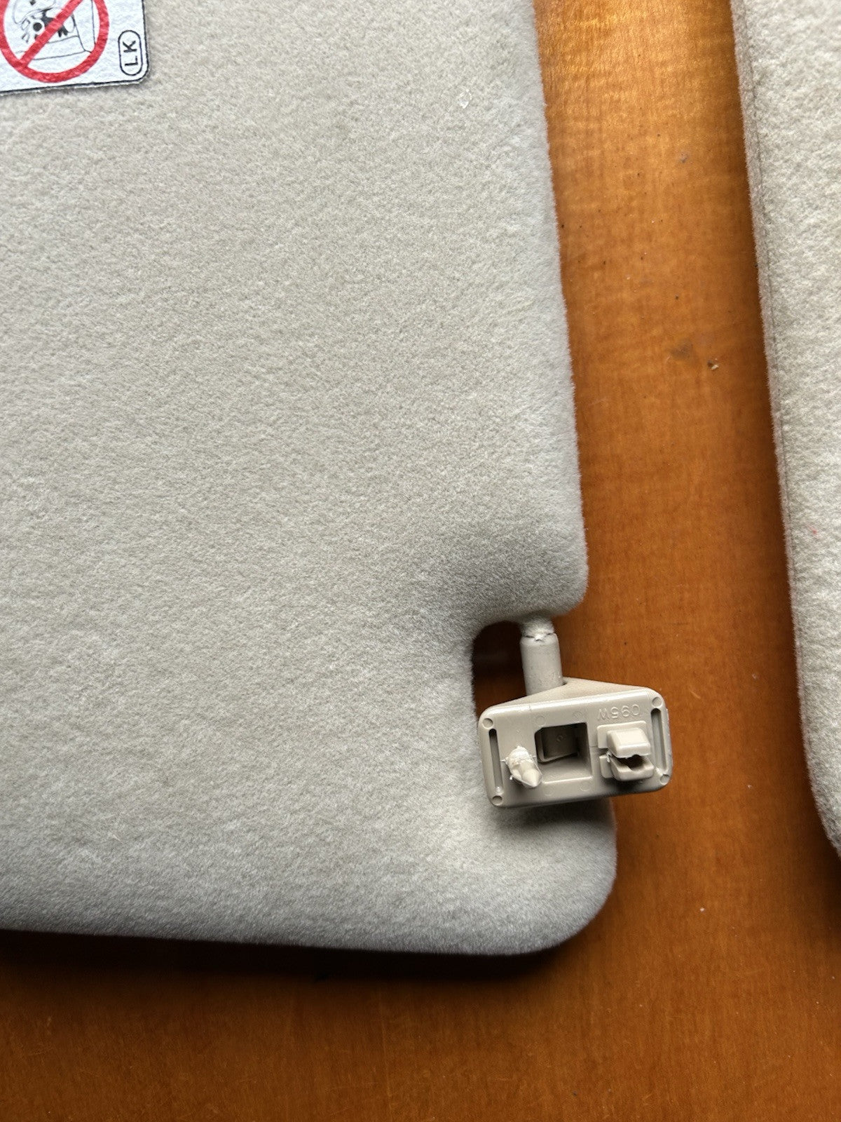 1999-2003 LEXUS RX300 Driver & Passenger SUNVISORS Gray OEM