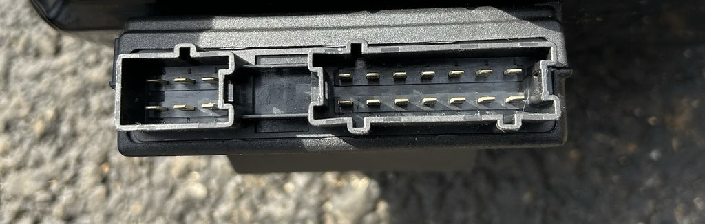 ☑️ 06-09 MERCEDES W164 GL450 ML TRUNK GATE CONTROL MODULE A1648204826 OEM