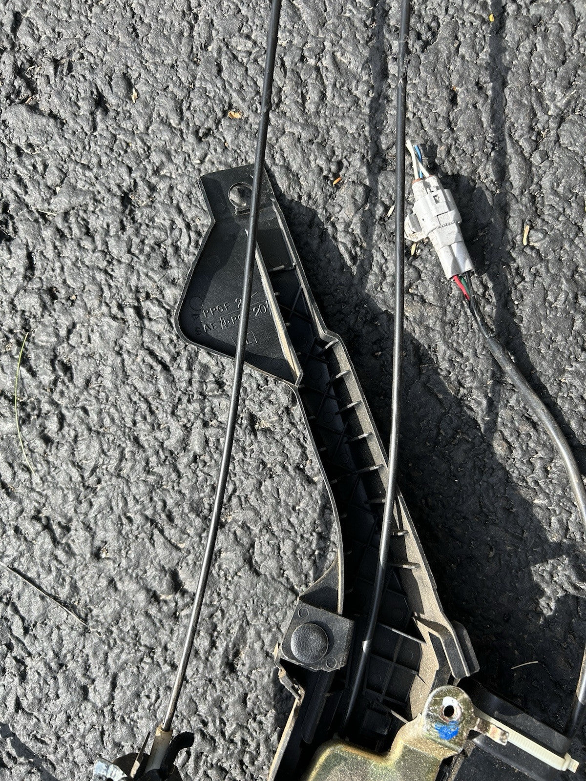 2000-2003 TOYOTA TUNDRA DOOR LATCH LOCK ACTUATOR POWER FRONT LEFT DRIVER OEM