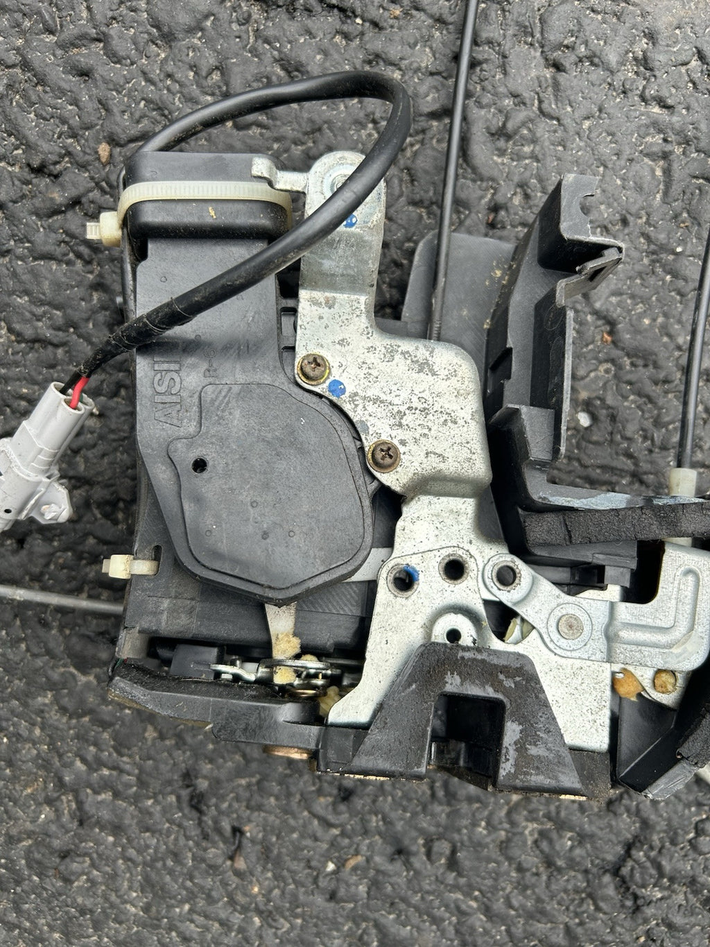 2000-2003 TOYOTA TUNDRA DOOR LATCH LOCK ACTUATOR POWER FRONT Right Passenger OEM