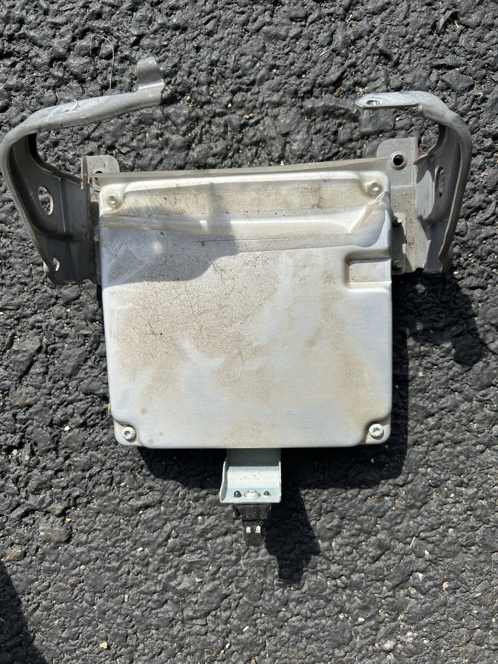 Engine ECM Control Module Fits 05-07 TOYOTA COROLLA 89661-02K23 8966102K23