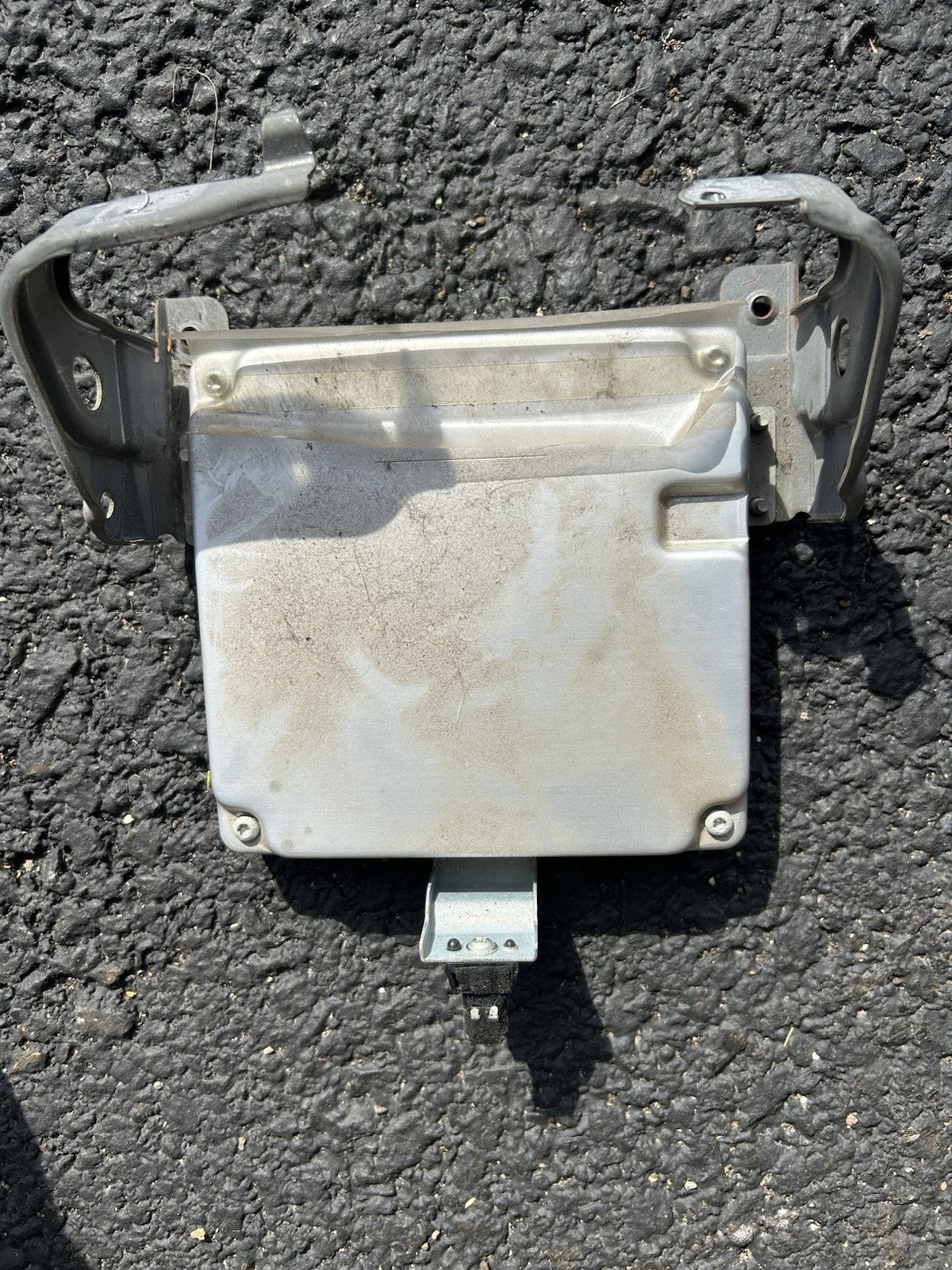 Engine ECM Control Module Fits 05-07 TOYOTA COROLLA 89661-02K23 8966102K23